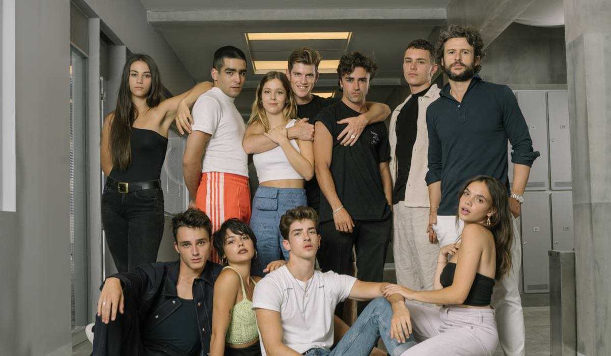 Что за сериал «услышь меня». турецкая версия «элиты» со скандалами, интригами и расследованием. свежие новости россии непрерывно на russia24.pro (президент рф - путин в.в.)