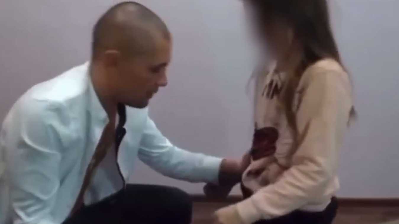 Громкое убийство студентки ВШЭ Татьяны Страховой её соседом по квартире и студентом МГТУ им Баумана Артёмом Исхаковым вызвало споры о том, кто виноват