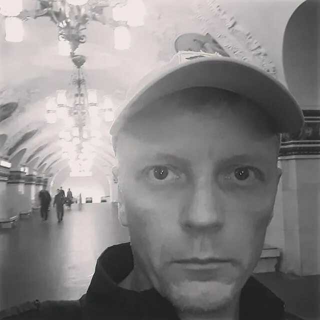Денис талалаев биография диктор