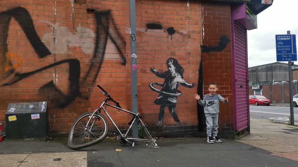Работы бэнкси – более 100 лучших произведений стрит-арт художника banksy