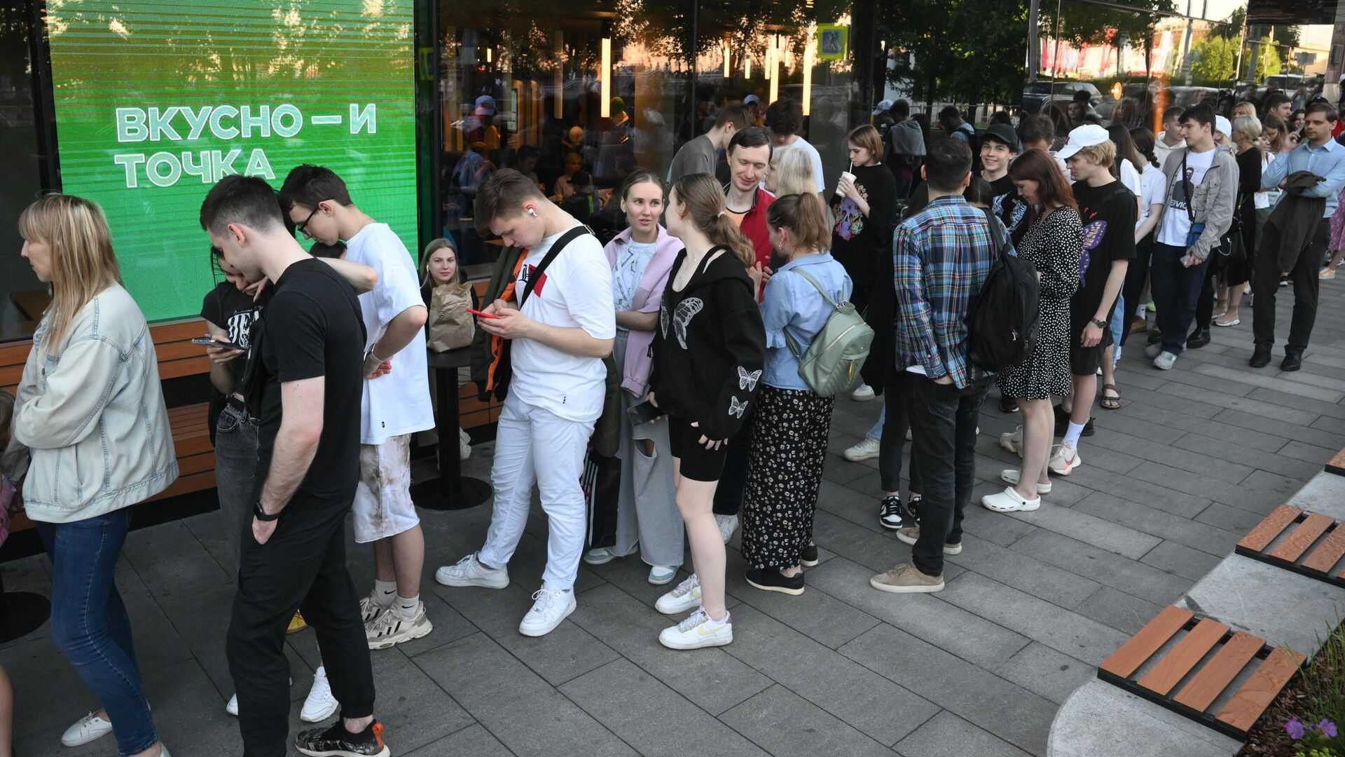 Новый логотип бывшего mcdonald's нашли в кормах для животных