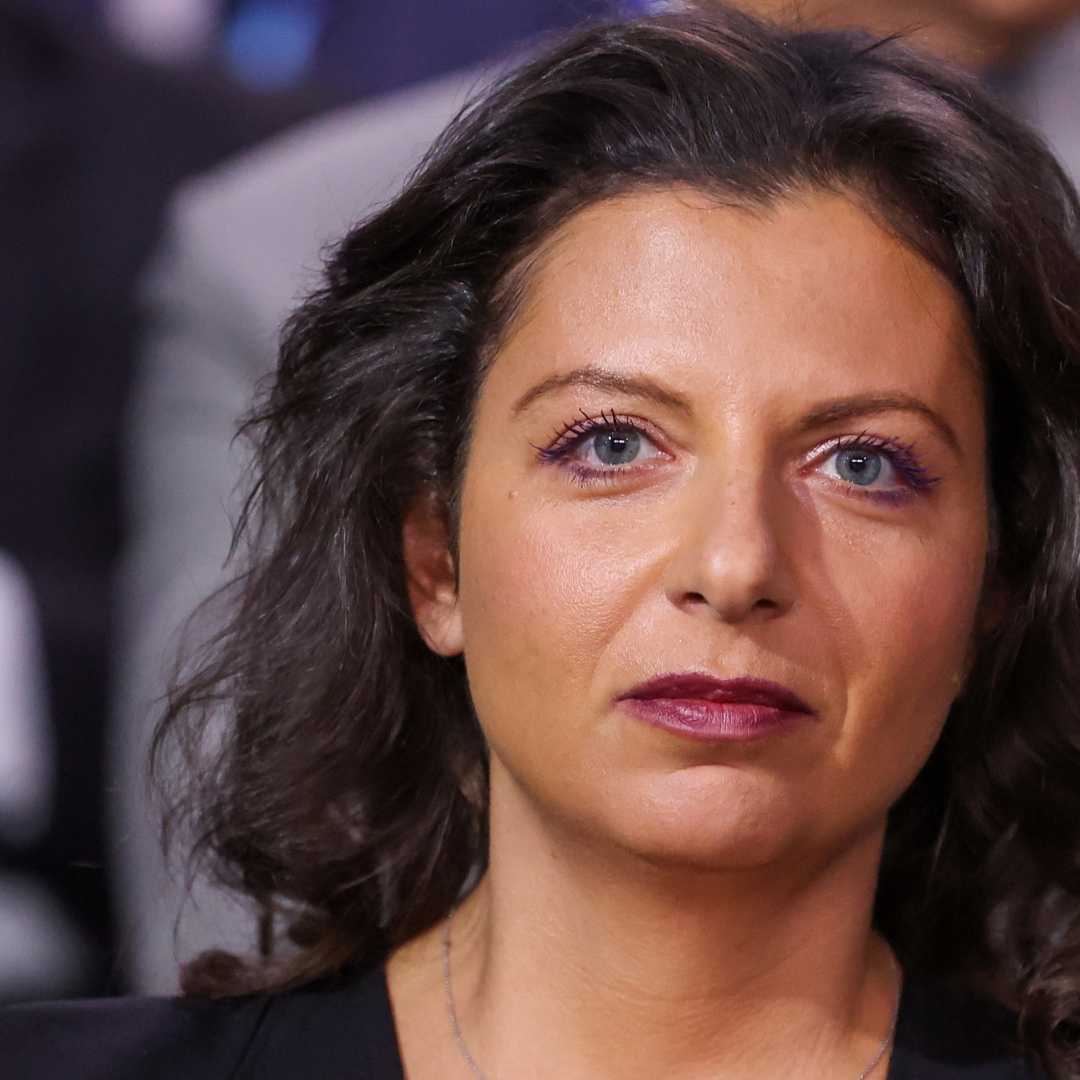 «не думаю, что по мне будут долго скучать» путин на «валдае» рассказал анекдот и пошутил про выборы: политика: россия: lenta.ru