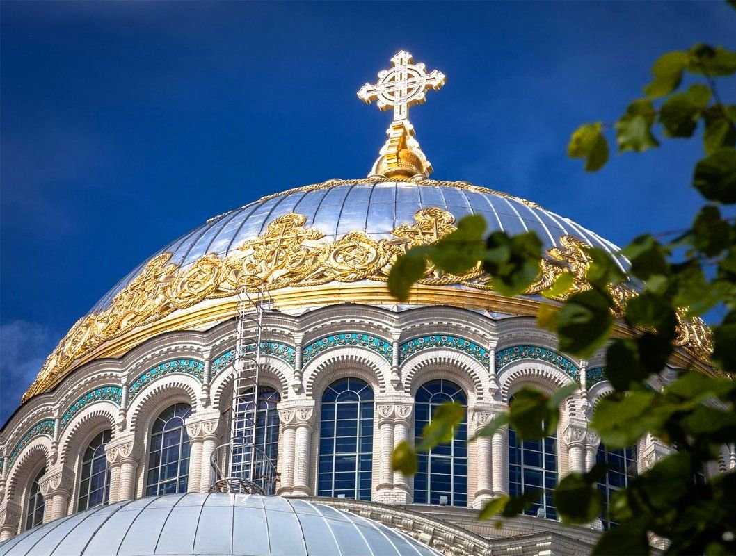 Проект храма из 320 куполов в петербурге оказался шуткой