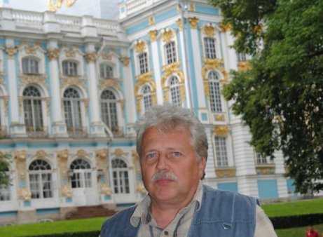 Npc-пулеметчик унижал мэддисона прямо на стриме, а тот потом мстил его брату. вова вист