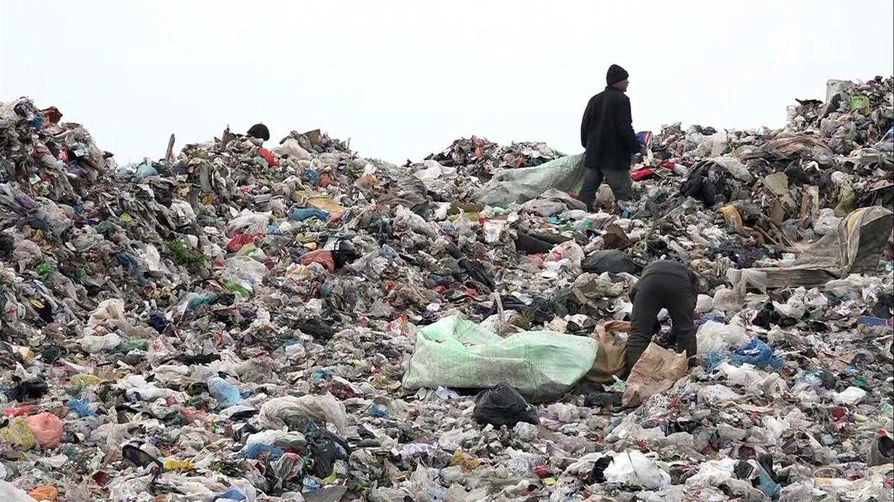 Жители волоколамска возмущаются бездействием губернатора подмосковья в «мусорном» скандале